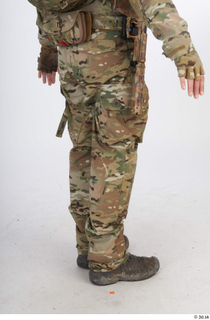 Photos Frankie Perry Army USA Recon leg lower body 0013.jpg